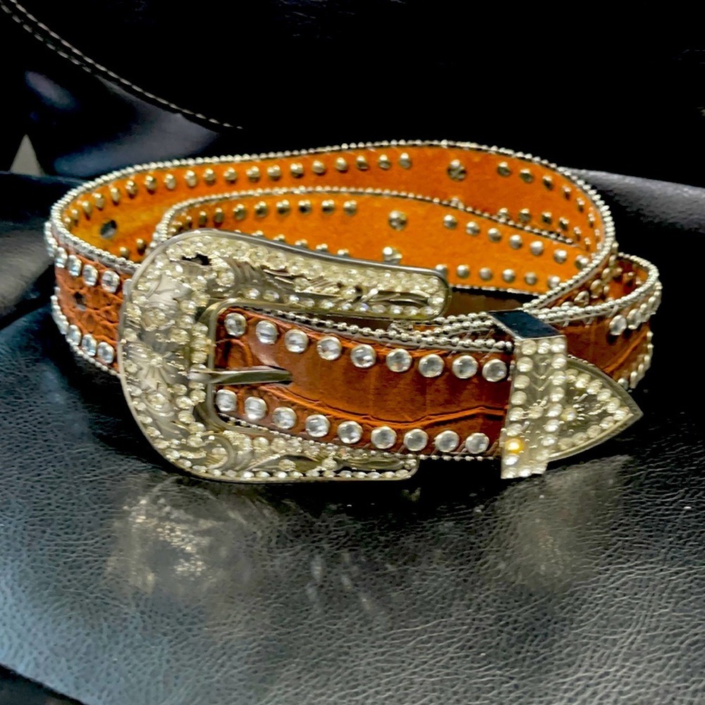 Blazin Roxx Women’s Crystal Cross Western Belt